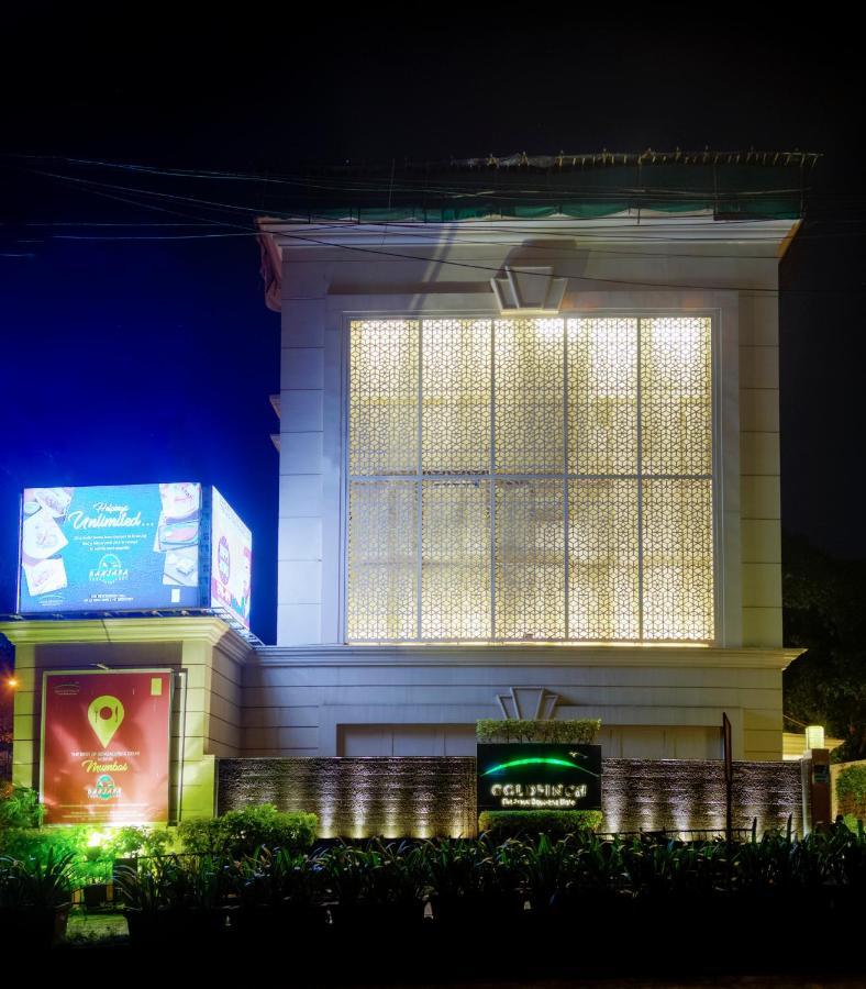 Goldfinch Hotel Mumbai Bagian luar foto