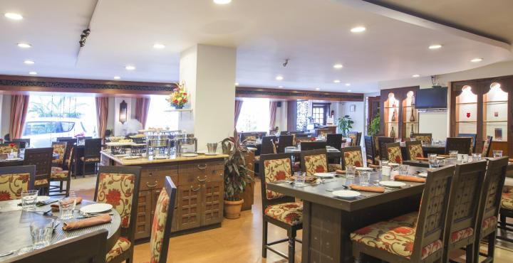 Goldfinch Hotel Mumbai Bagian luar foto